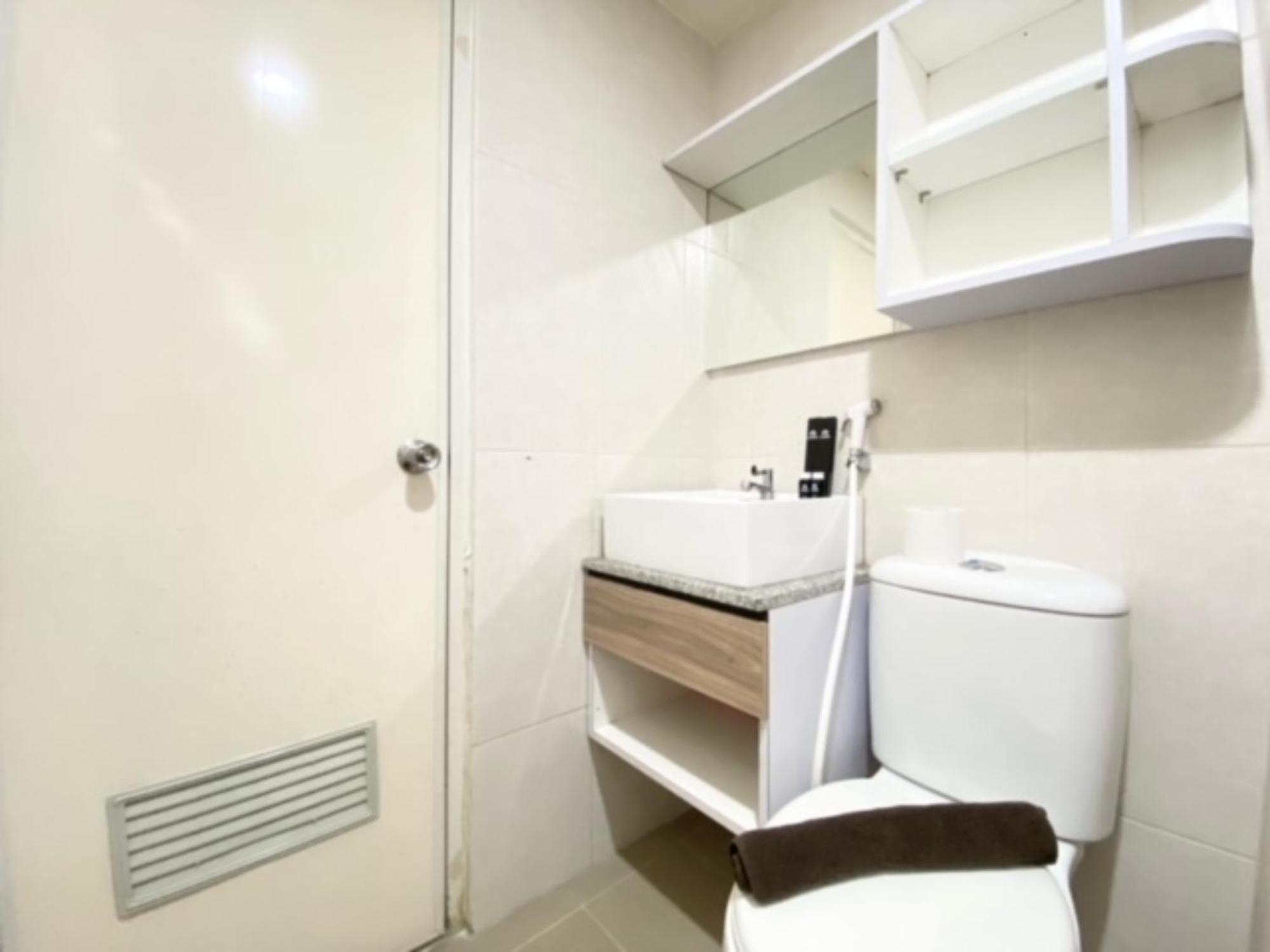 2br At Grand Afrika By Travelio Bandung